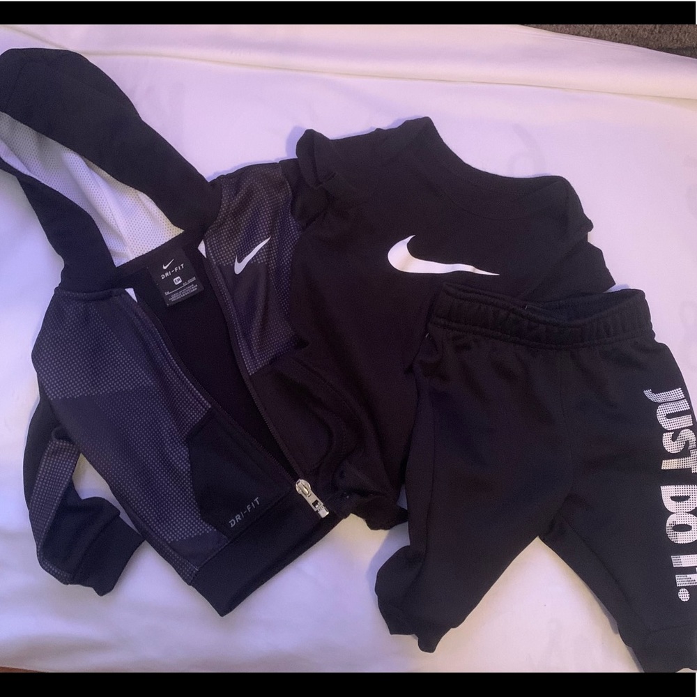 Nike tracksuit